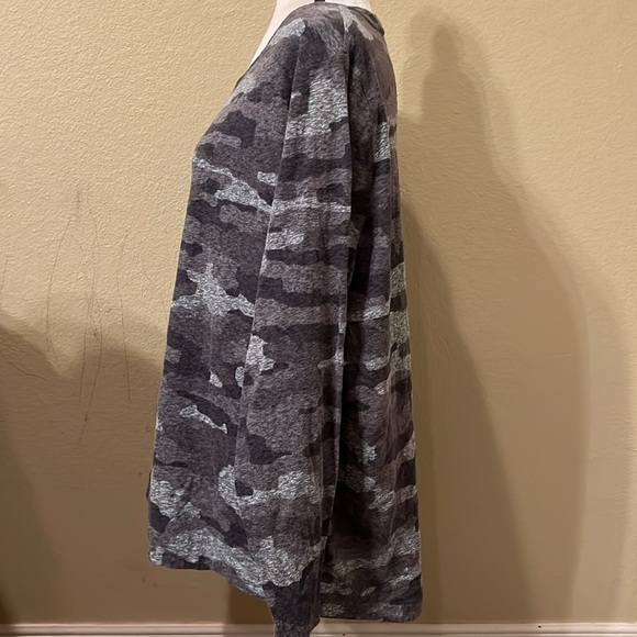 π¨ LN Duluth brand womenβs long sleeve pullover shirt - Picture 4 of 8